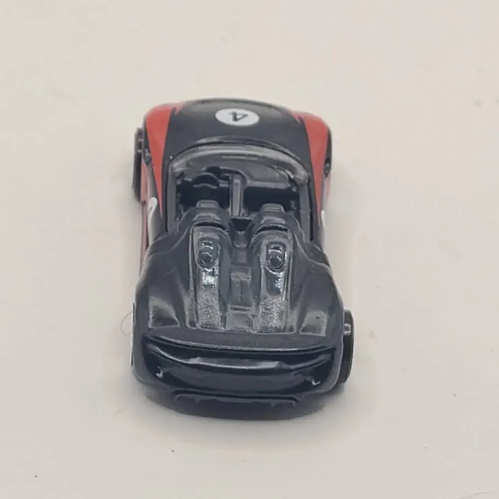 2018 HOT WHEELS PORSCHE 918 SPYDER #4 BLACK 1:64 DIECAST 2 3/4